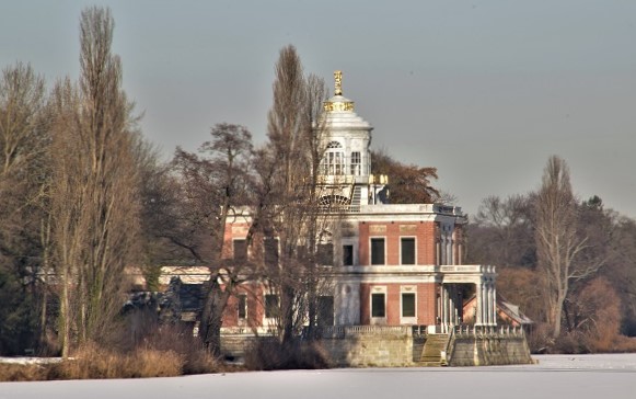 Das Marmorpalais am Heiligen See